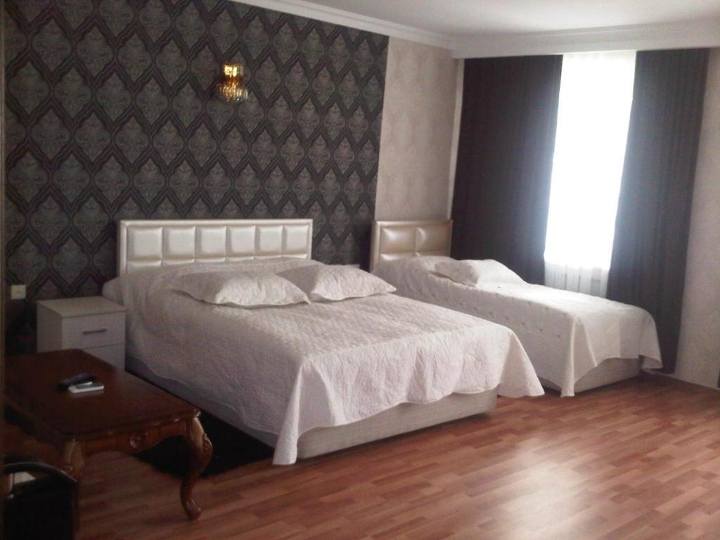 Xudaferin Hotel Baku Room photo